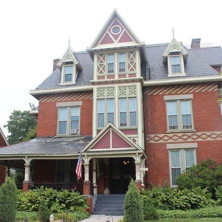 ايري Spencer House Bed & Breakfast المظهر الخارجي الصورة